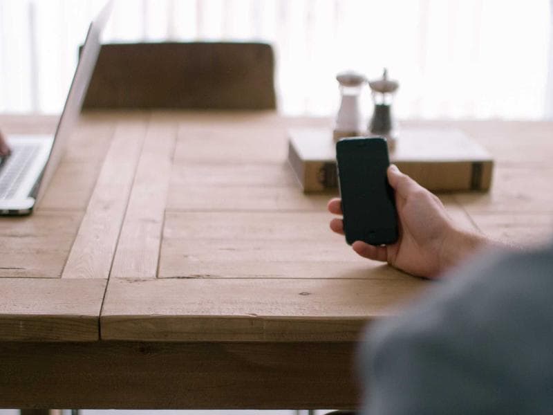 Clean Code Kılavuzu: Anlamlı İsimlendirme, Fonksiyon Boyutu ve Yorum Satırı Standartları